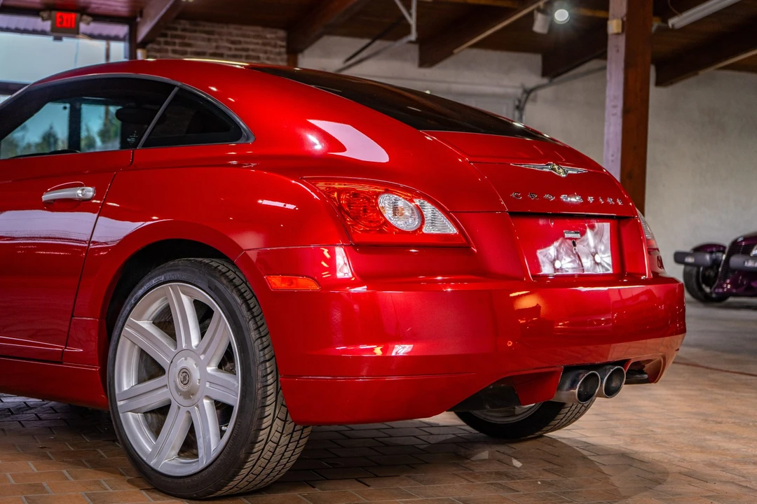 2006 Chrysler Crossfire - Image 29 of 31