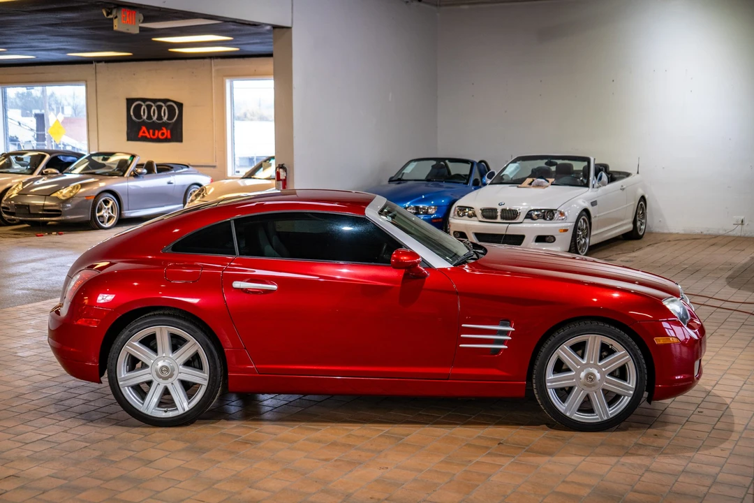 2006 Chrysler Crossfire - Image 10 of 31