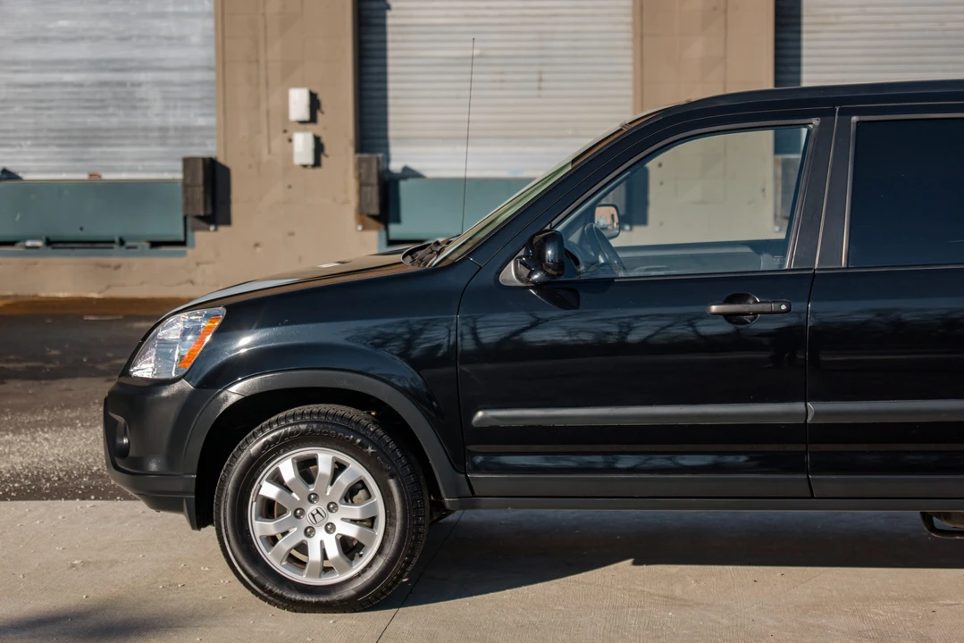 2006 Honda CR-V 2nd Gen - Image 26 of 31