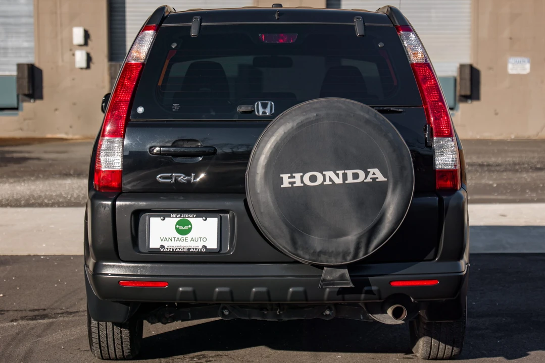 2006 Honda CR-V 2nd Gen - Image 12 of 31
