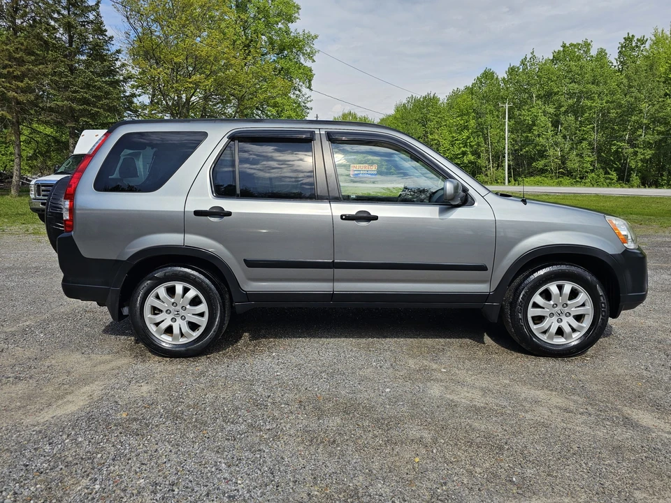 2006 Honda CR-V 2nd Gen - Image 18 of 31