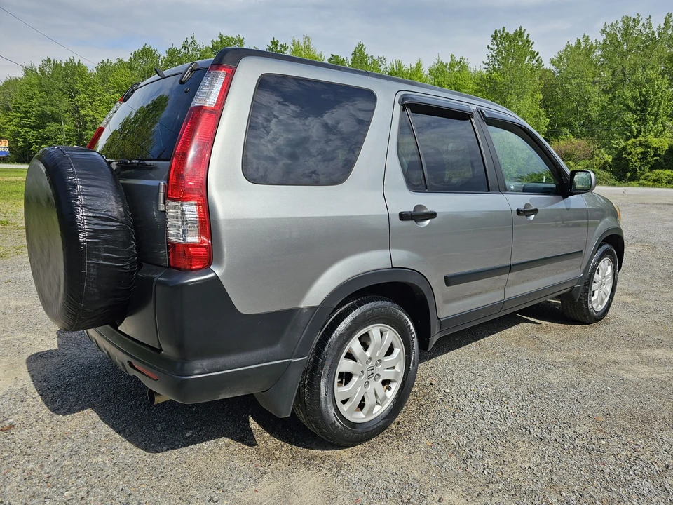 2006 Honda CR-V 2nd Gen - Image 16 of 31