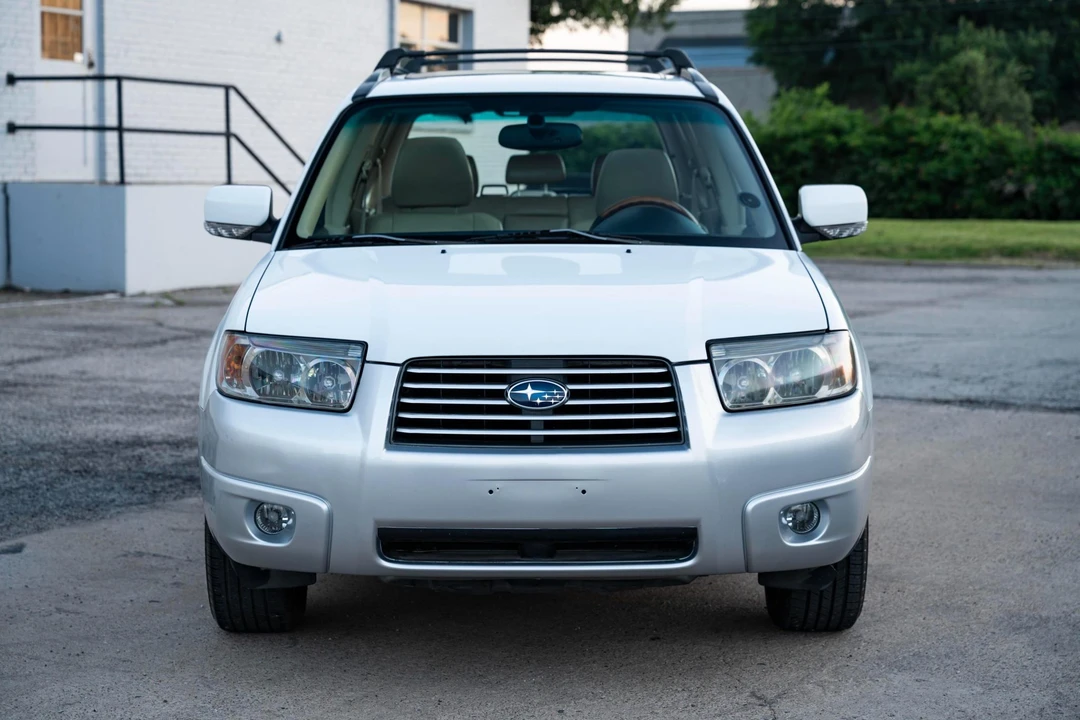 2006 Subaru Forester 2nd Gen - Image 2 of 31