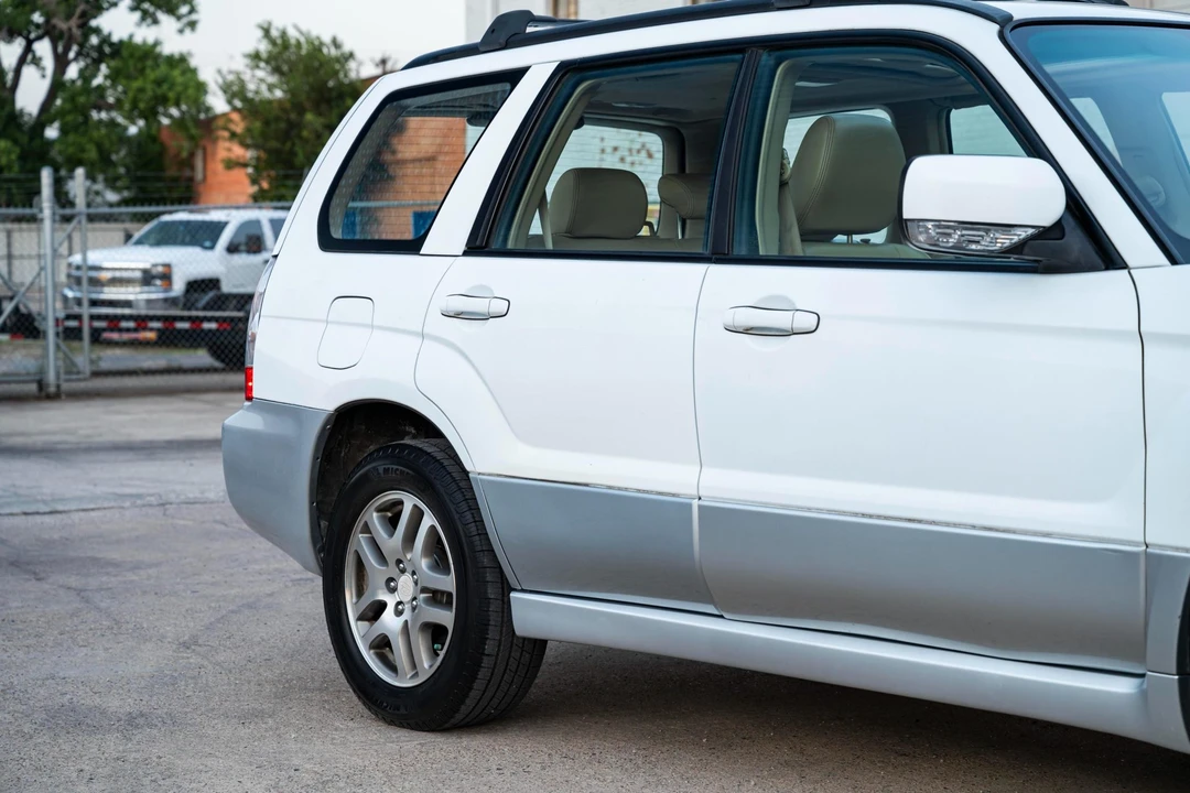 2006 Subaru Forester 2nd Gen - Image 21 of 31