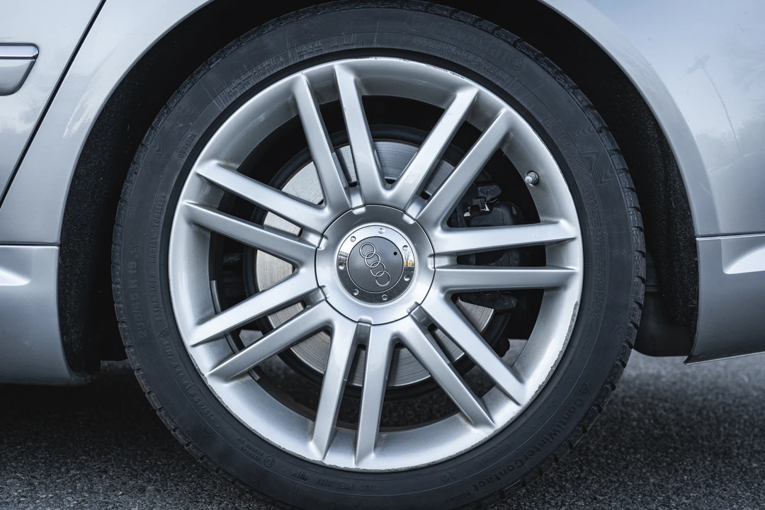 2007 Audi D3 S8 - Image 26 of 31