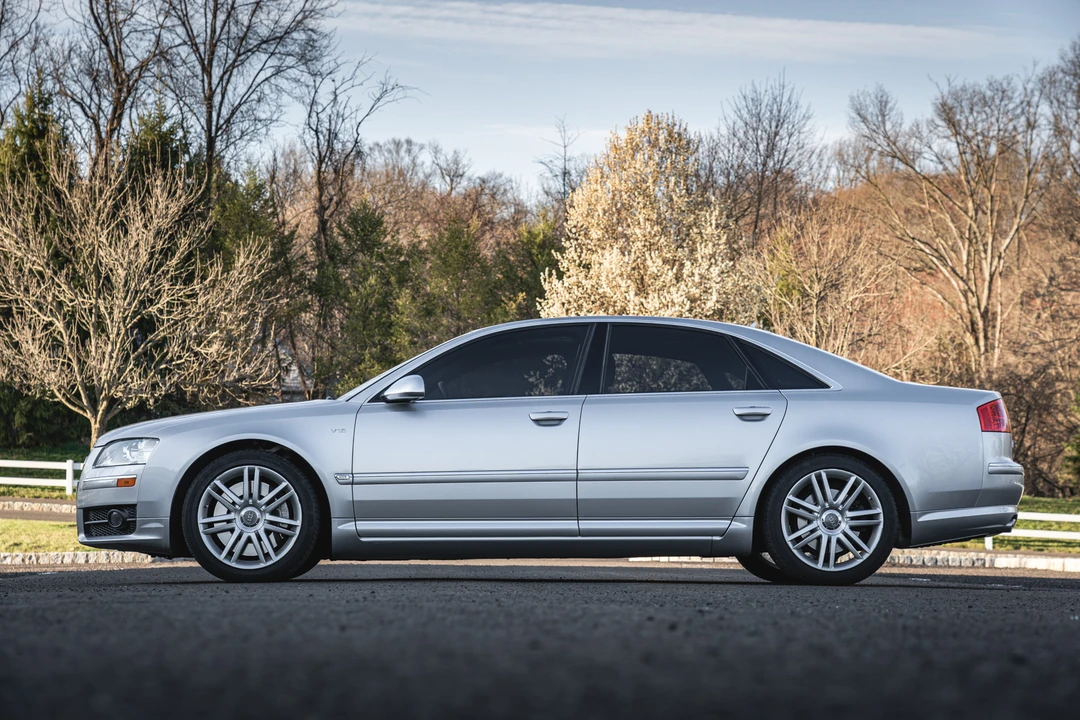 2007 Audi D3 S8 - Image 3 of 31