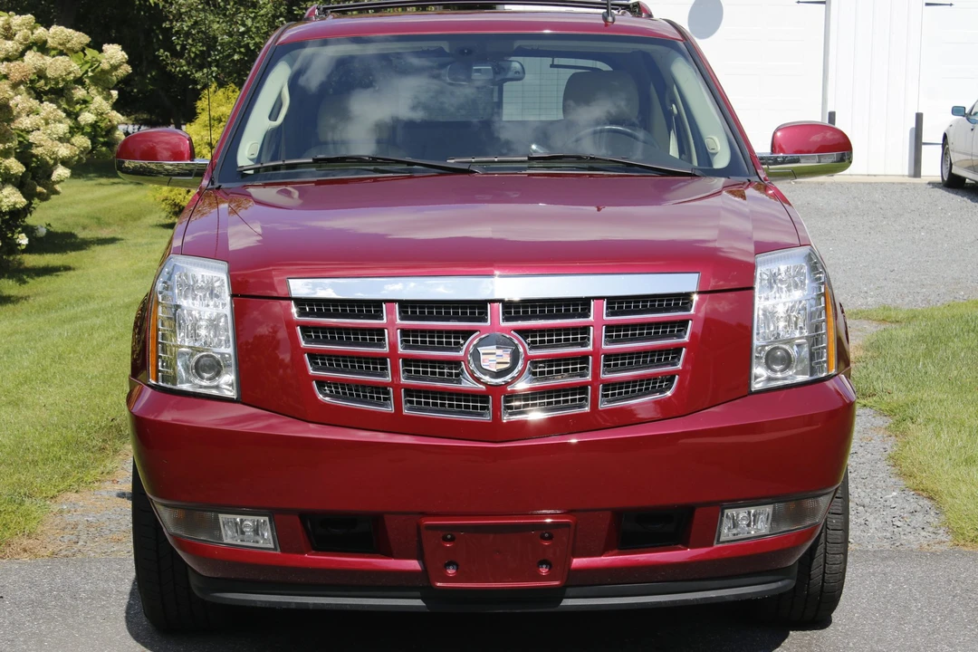 2007 Cadillac Escalade & EXT 3rd Gen - Image 3 of 31