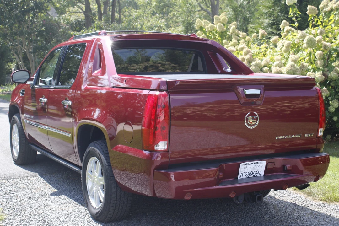 2007 Cadillac Escalade & EXT 3rd Gen - Image 9 of 31