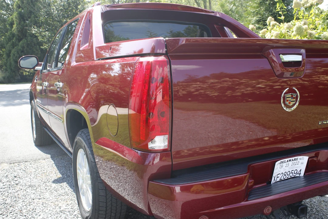 2007 Cadillac Escalade & EXT 3rd Gen - Image 21 of 31