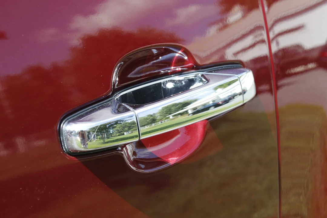 2007 Cadillac Escalade & EXT 3rd Gen - Image 26 of 31