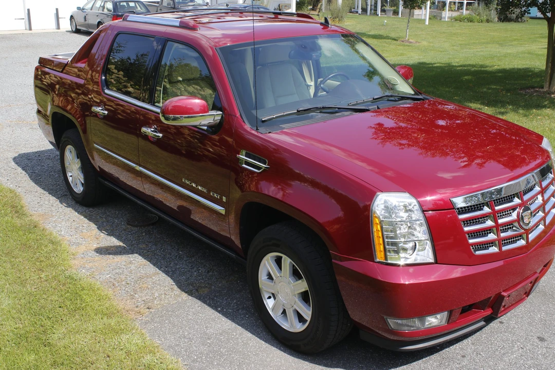 2007 Cadillac Escalade & EXT 3rd Gen - Image 5 of 31