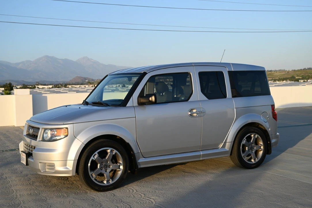 2007 Honda Element - Image 8 of 31