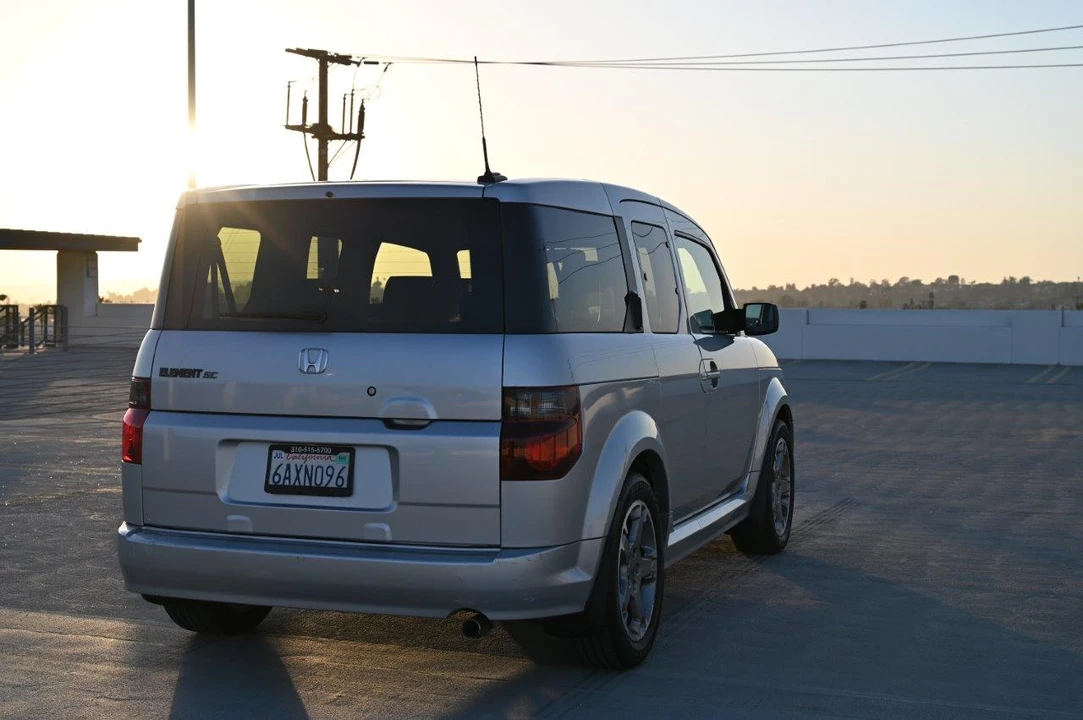 2007 Honda Element - Image 17 of 31