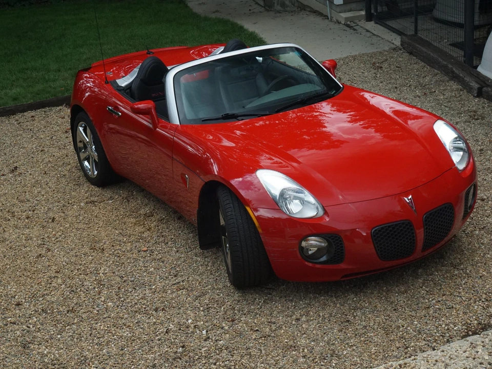 2007 Pontiac Solstice GXP - Image 5 of 31