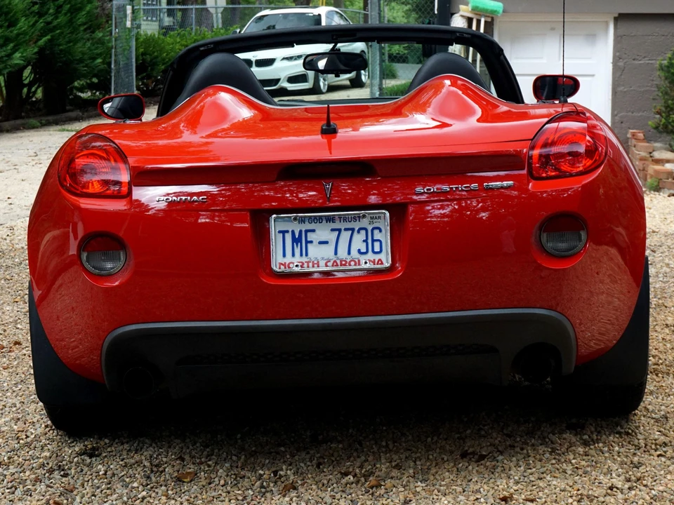 2007 Pontiac Solstice GXP - Image 8 of 31