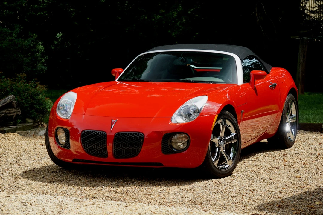 2007 Pontiac Solstice GXP - Image 11 of 31