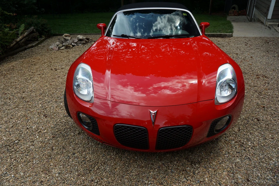 2007 Pontiac Solstice GXP - Image 13 of 31