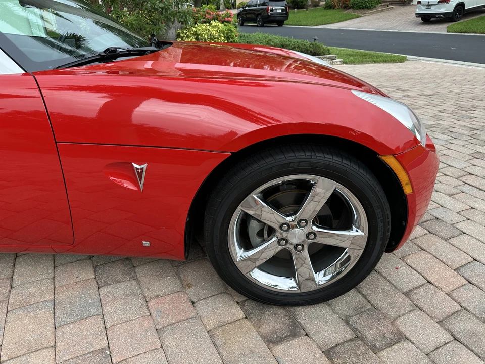 2007 Pontiac Solstice GXP - Image 24 of 31