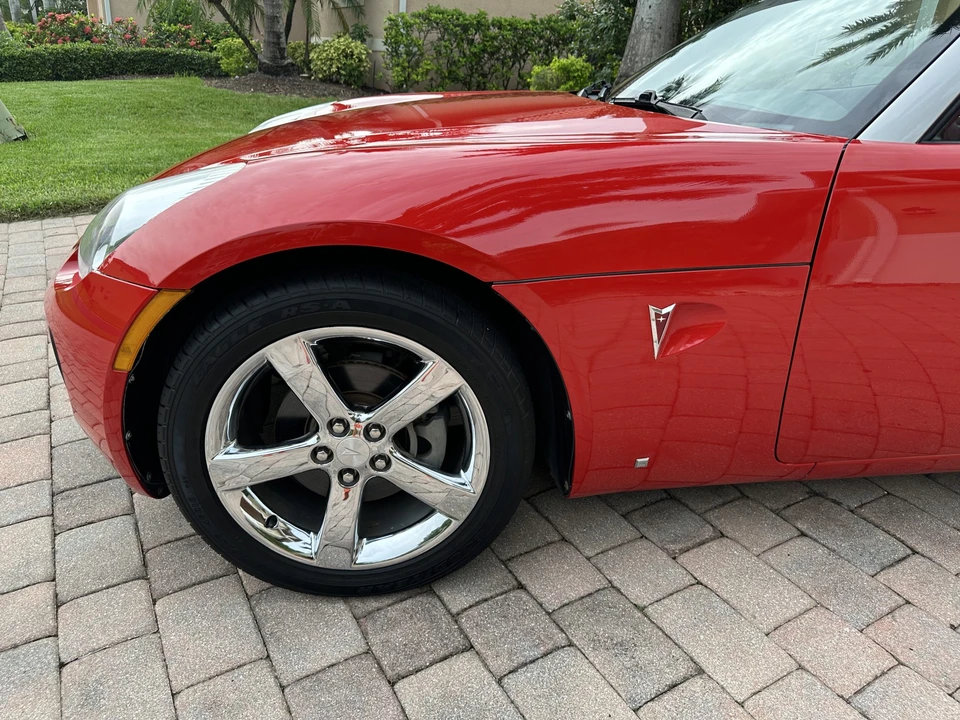 2007 Pontiac Solstice GXP - Image 19 of 31