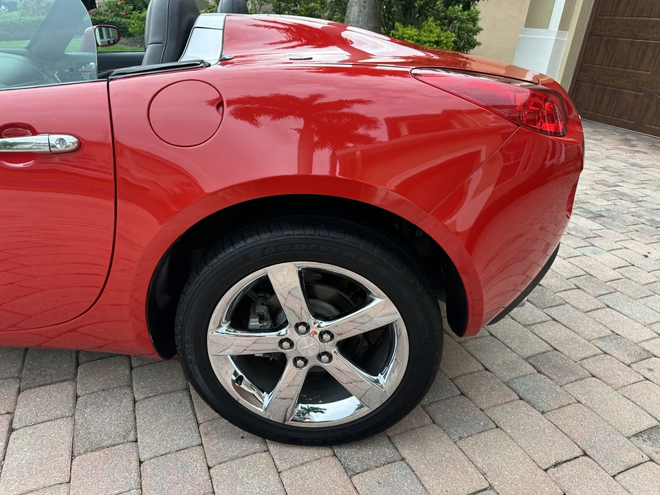 2007 Pontiac Solstice GXP - Image 20 of 31