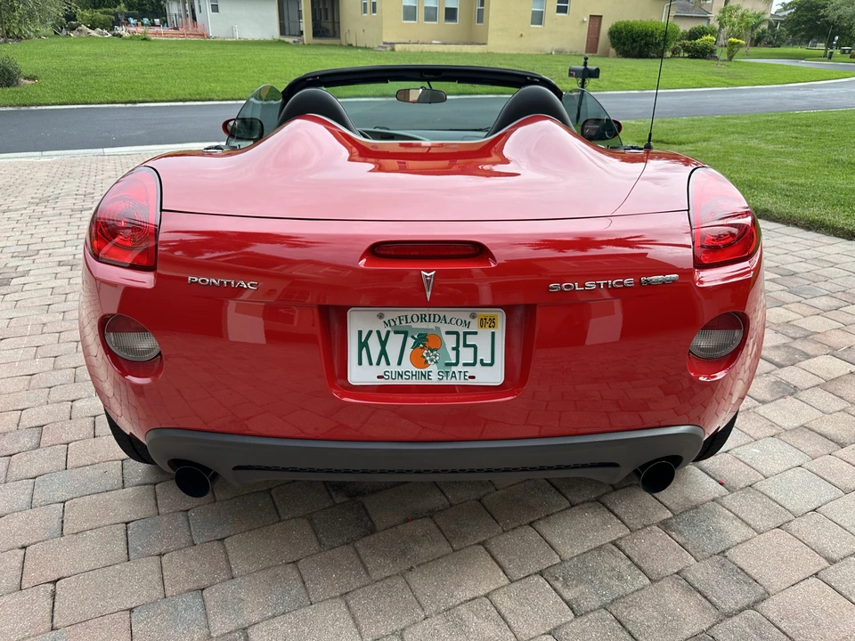 2007 Pontiac Solstice GXP - Image 12 of 31