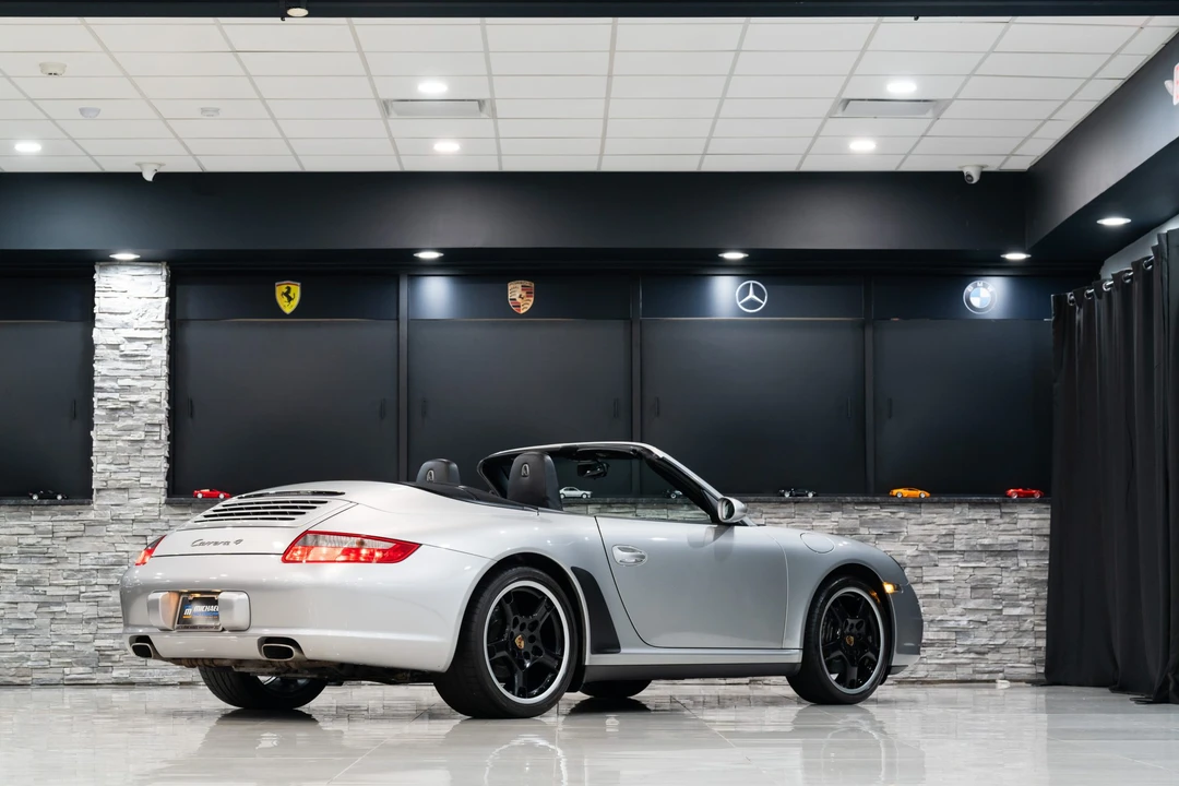 2007 Porsche 997 Carrera 4 - Image 17 of 31
