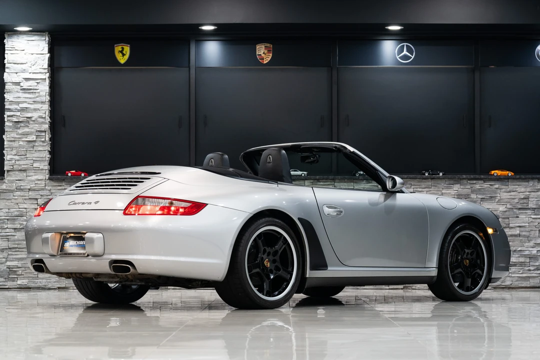 2007 Porsche 997 Carrera 4 - Image 19 of 31