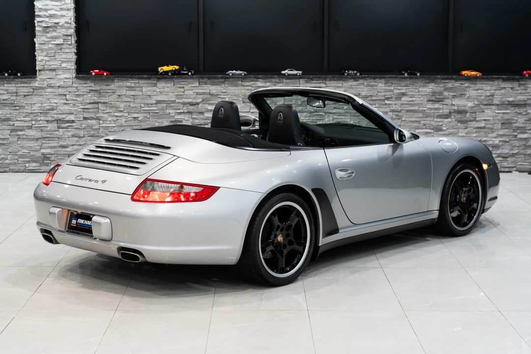 2007 Porsche 997 Carrera 4 - Image 22 of 31