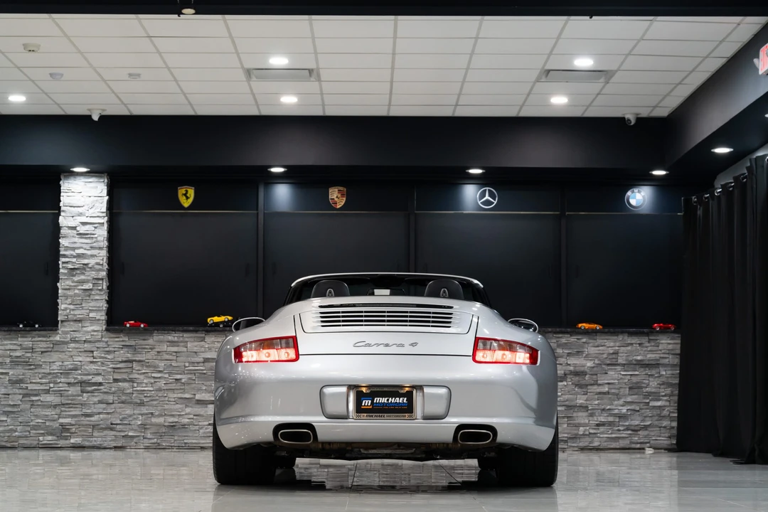 2007 Porsche 997 Carrera 4 - Image 27 of 31