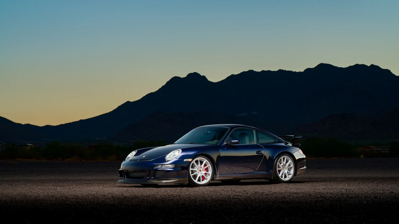 2007 Porsche 997 GT3 - Image 2 of 31