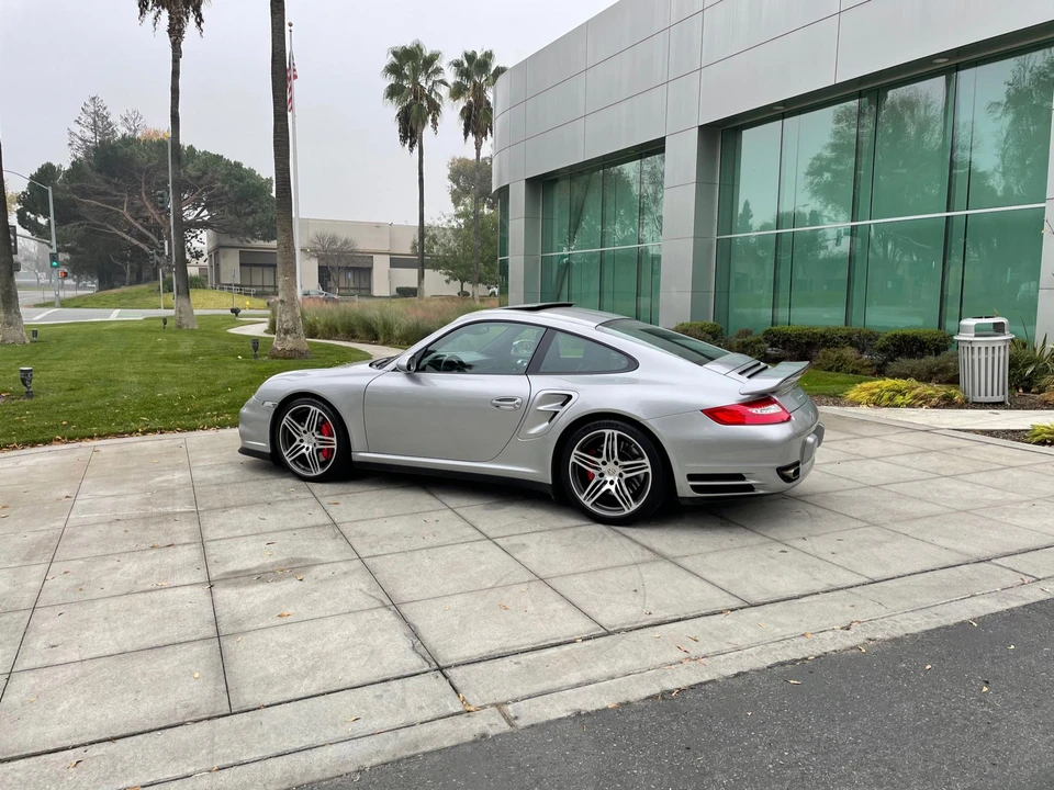 2007 Porsche 997 Turbo - Image 24 of 31