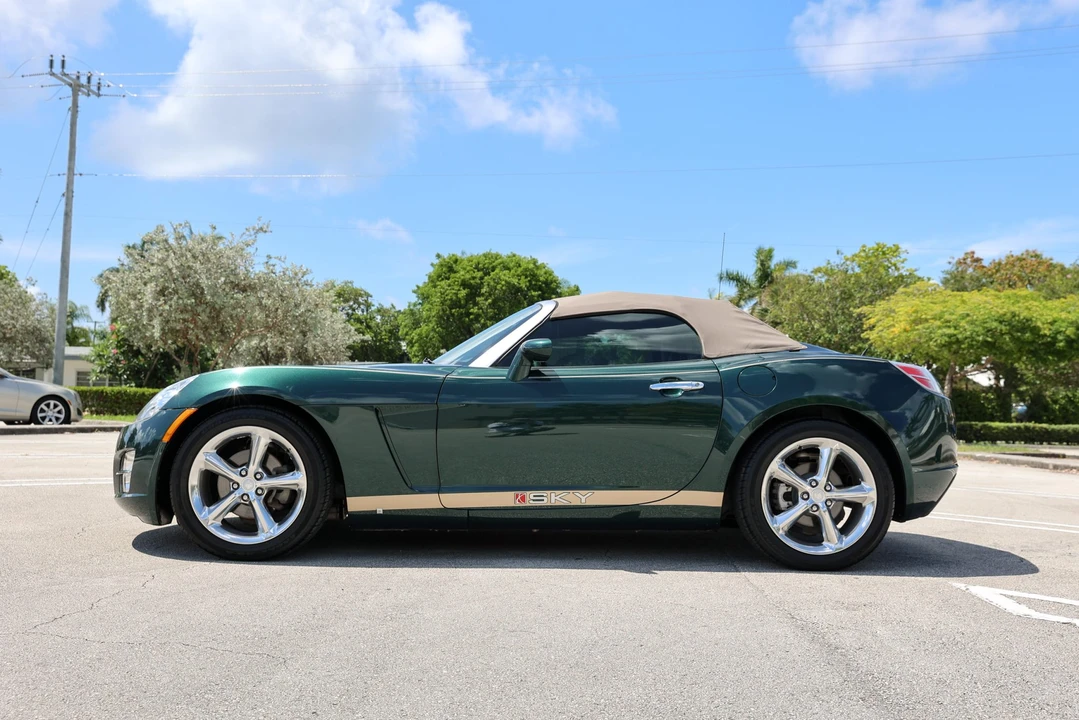 2007 Saturn Sky - Image 9 of 31
