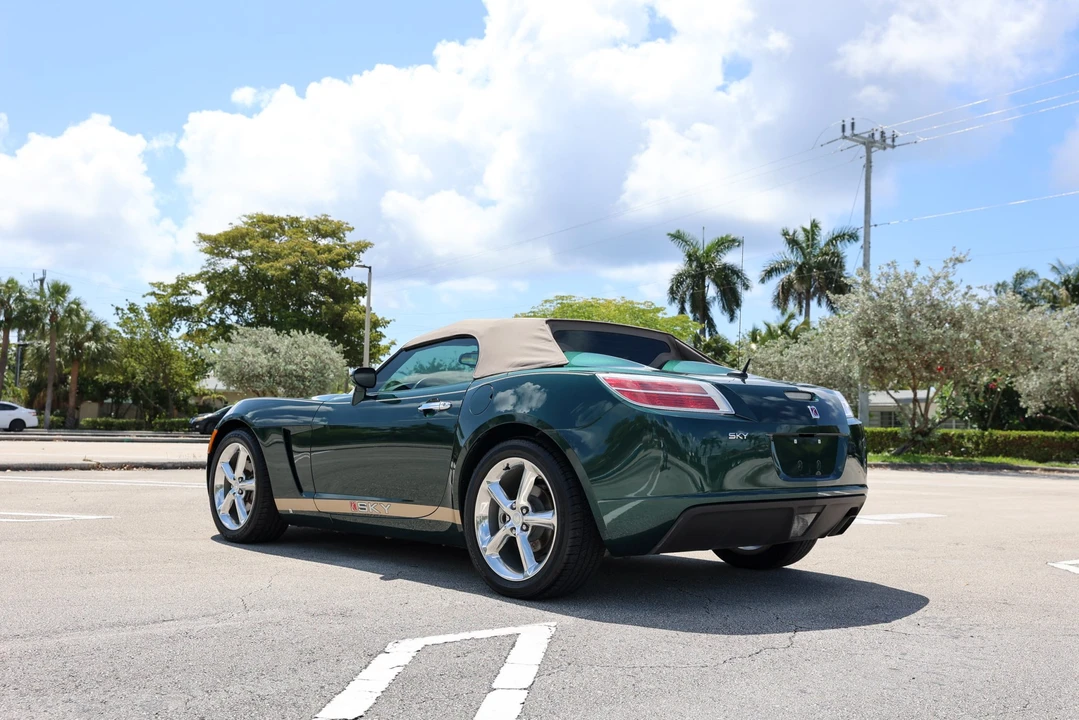 2007 Saturn Sky - Image 8 of 31