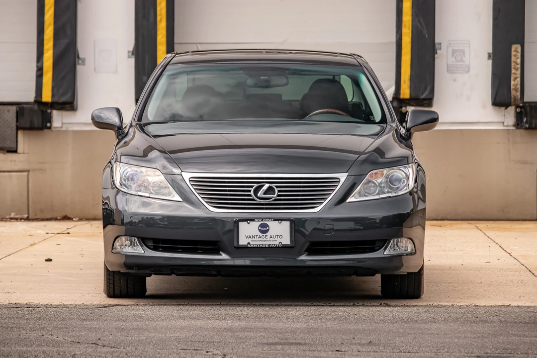 2008 Lexus LS 4th Gen - Image 23 of 31