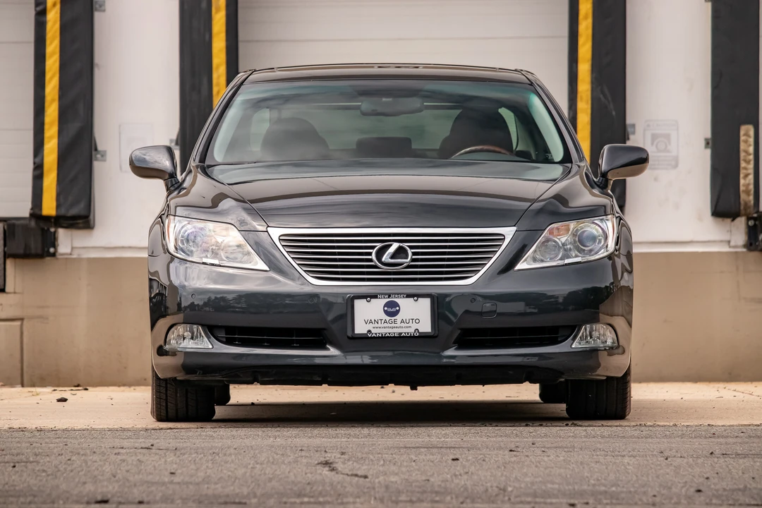 2008 Lexus LS 4th Gen - Image 25 of 31