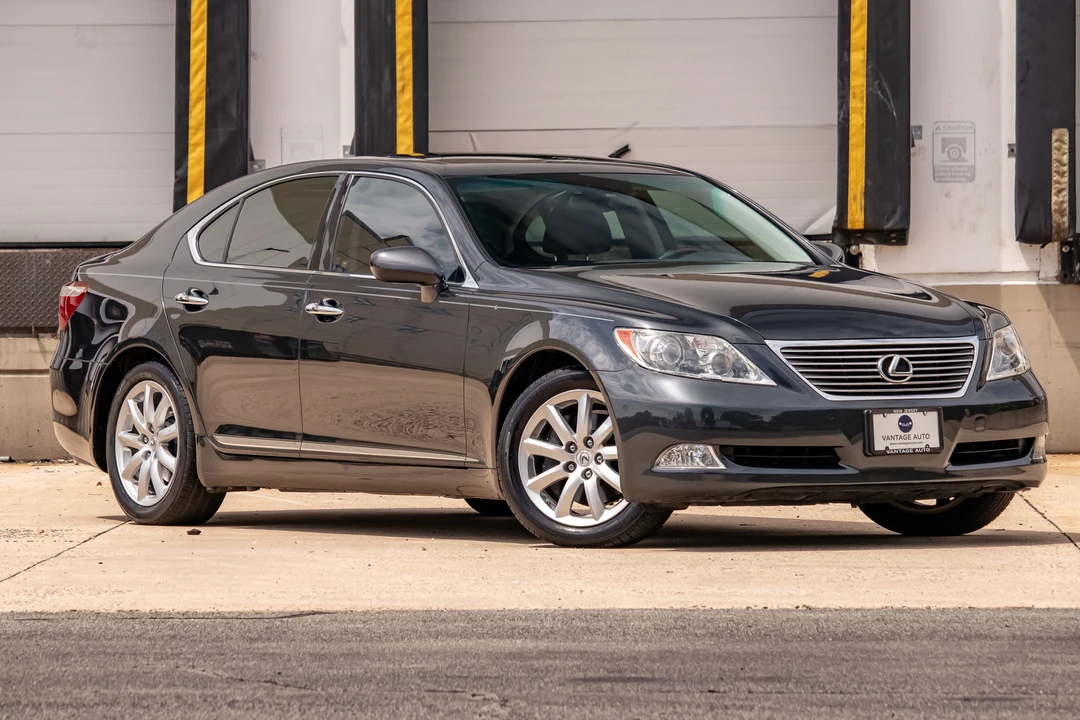 2008 Lexus LS 4th Gen - Image 18 of 31