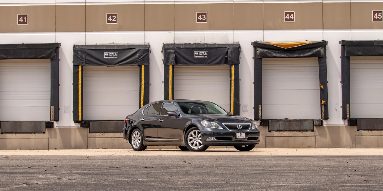 2008 Lexus LS 4th Gen - Image 20 of 31