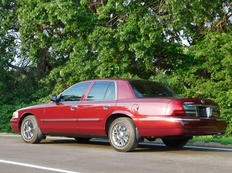 2008 Mercury Grand Marquis - Image 7 of 31
