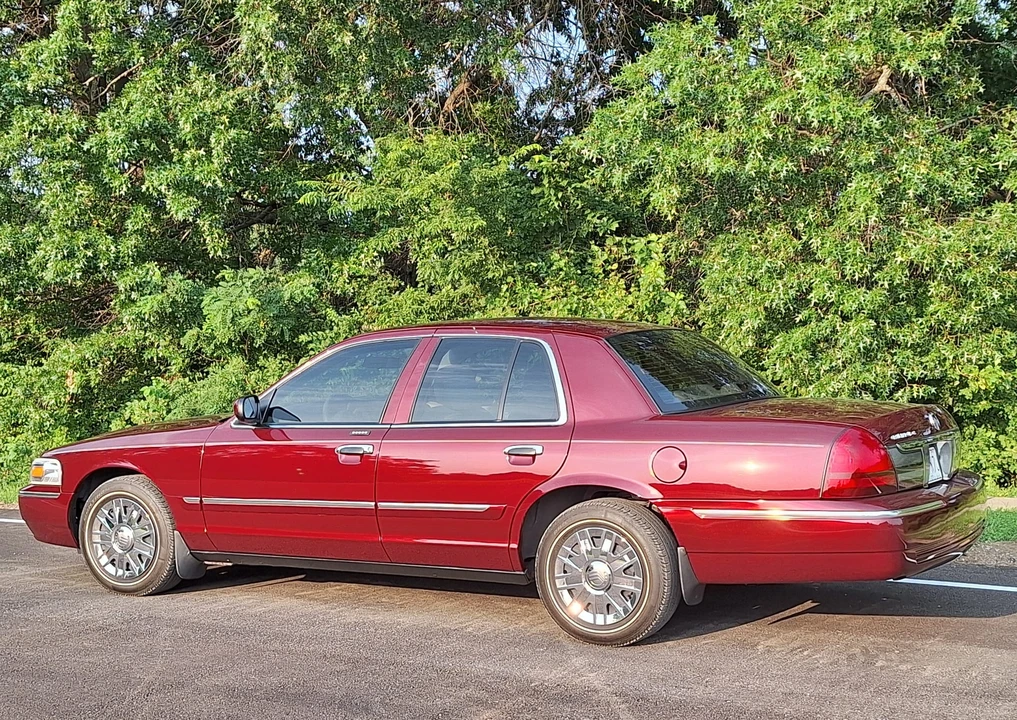 2008 Mercury Grand Marquis - Image 6 of 31