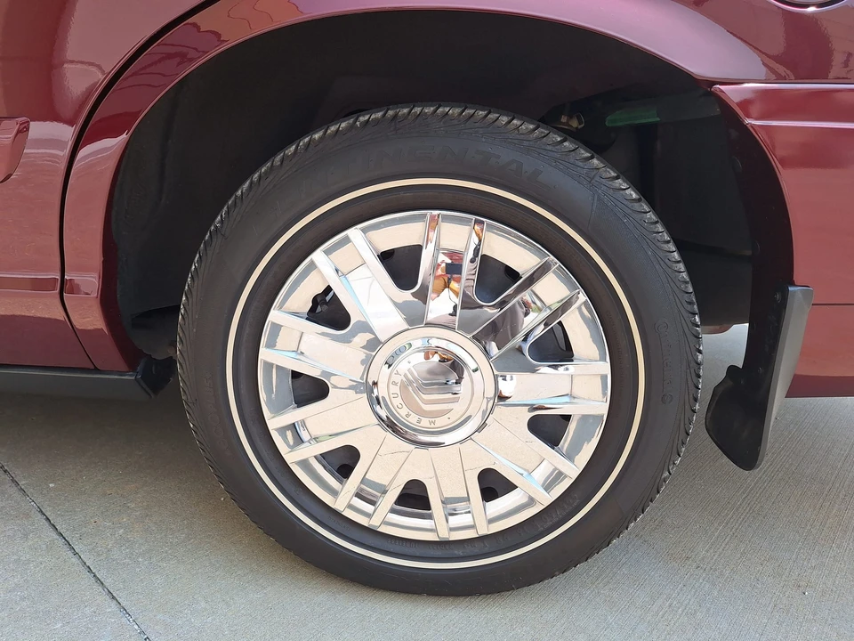 2008 Mercury Grand Marquis - Image 17 of 31