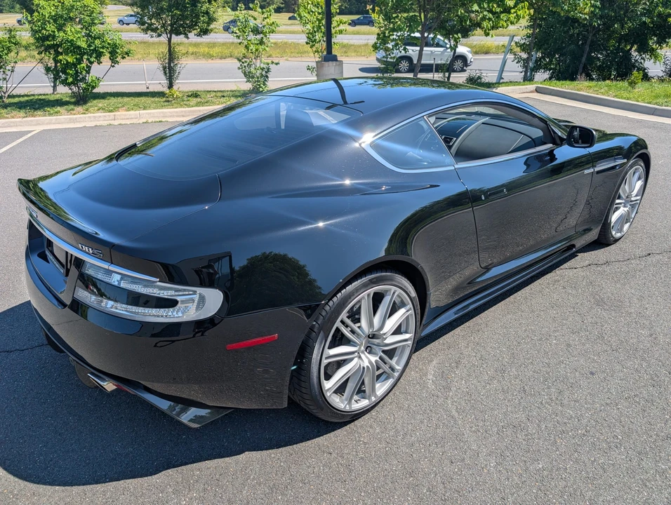 2009 Aston Martin - Image 10 of 31