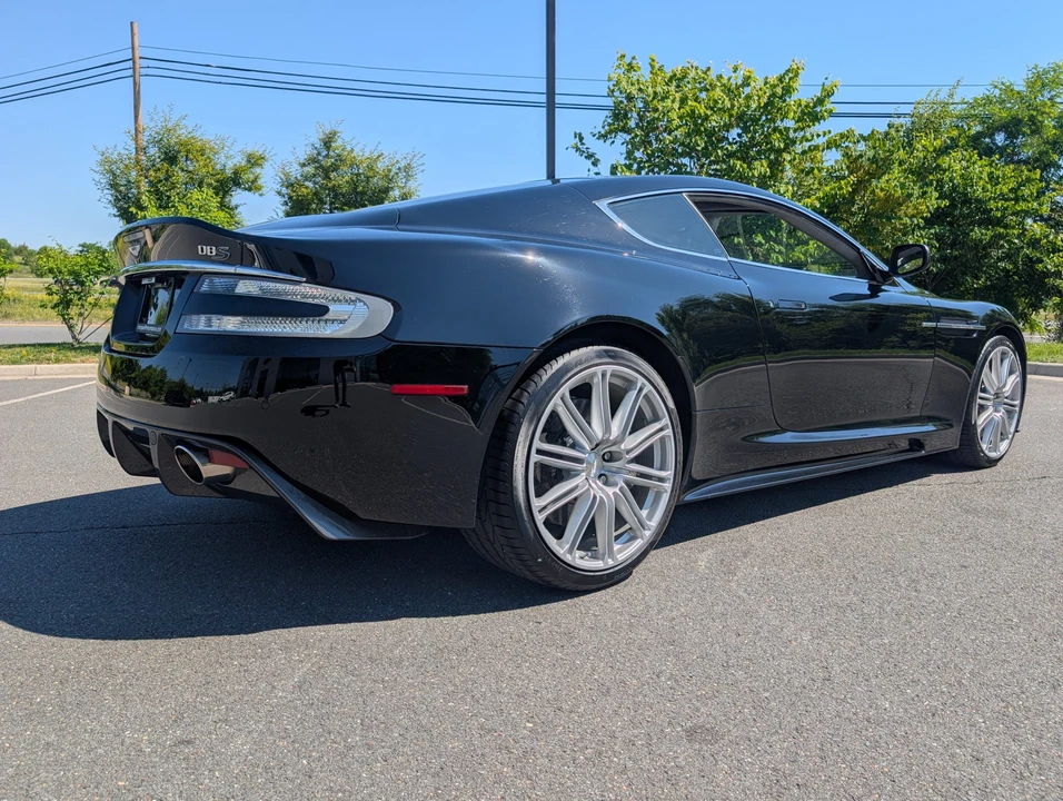 2009 Aston Martin - Image 11 of 31