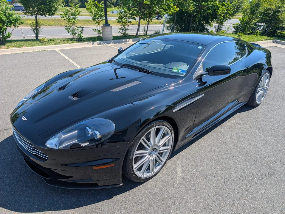 2009 Aston Martin - Image 2 of 31