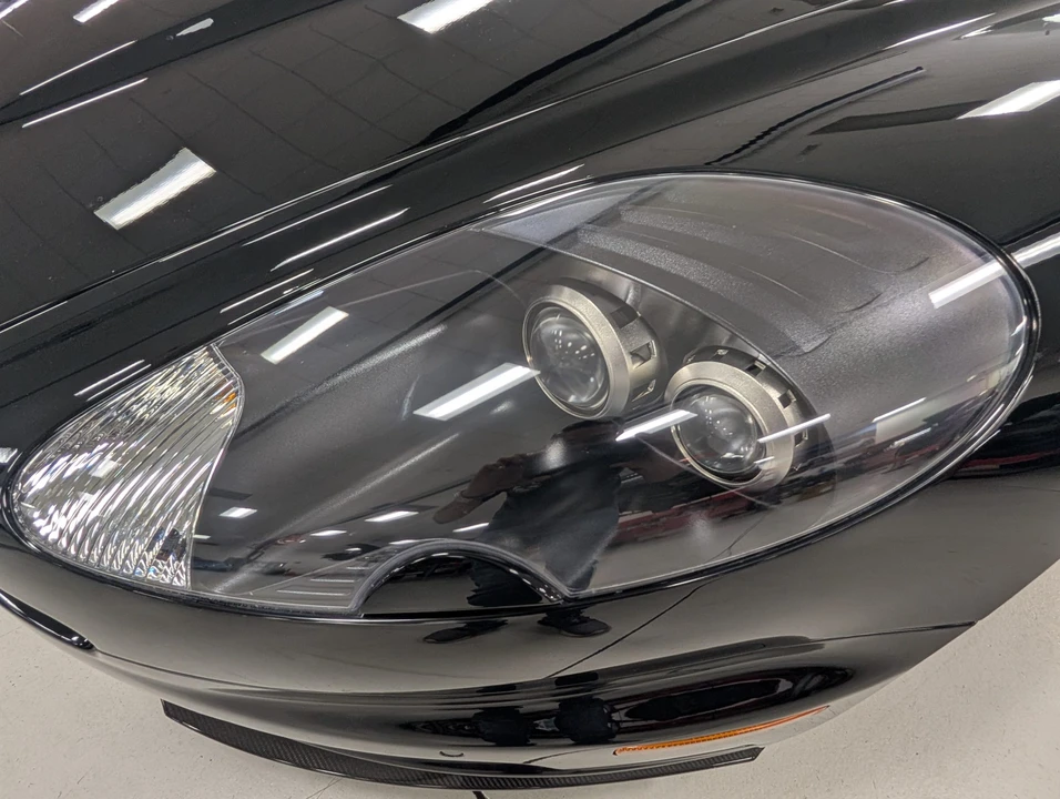2009 Aston Martin - Image 18 of 31