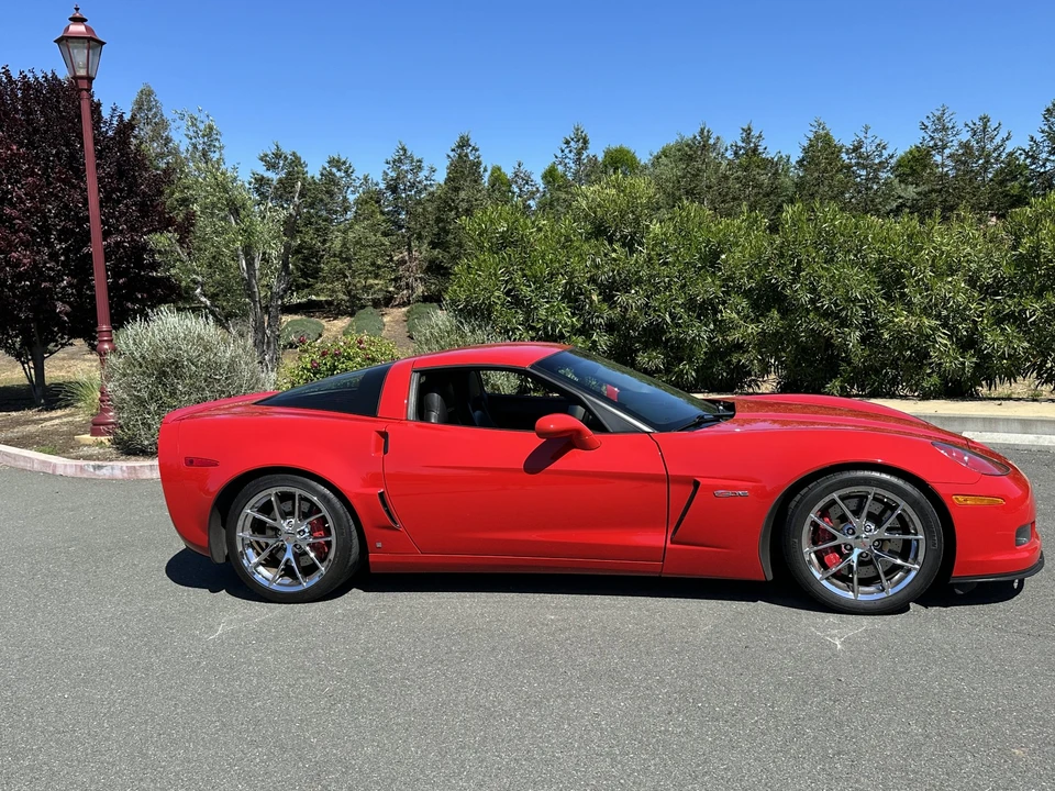 2009 Chevrolet Corvette C6 Z06 - Image 5 of 31