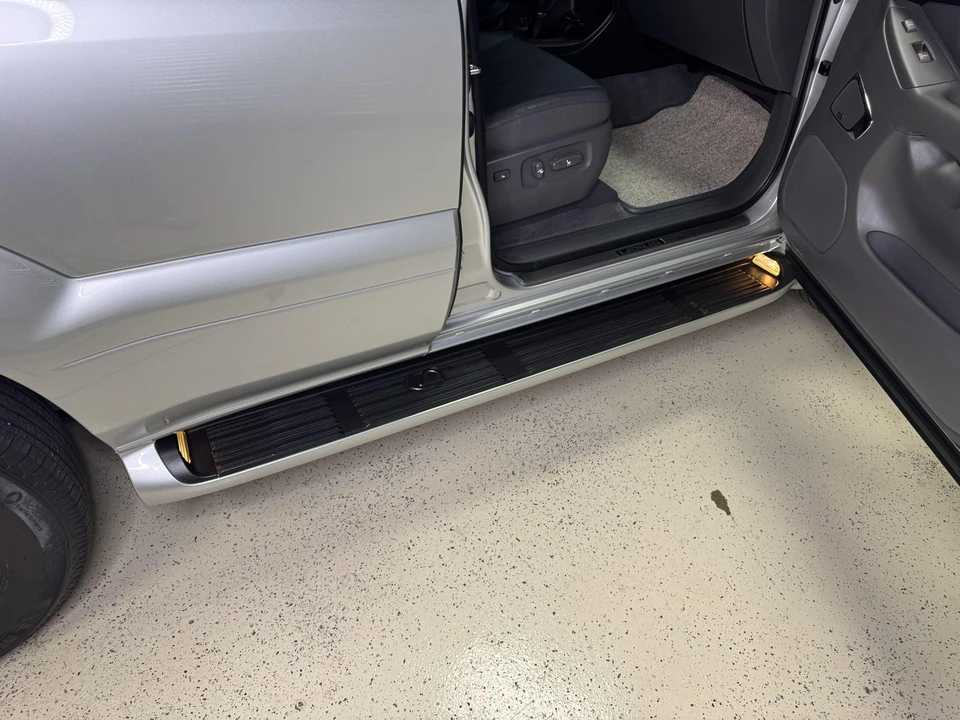 2009 Lexus GX 1st Gen - Image 22 of 31