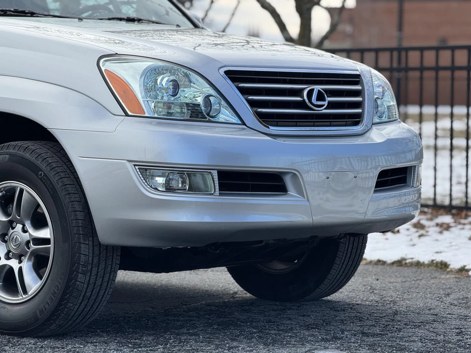 2009 Lexus GX 1st Gen - Image 29 of 31