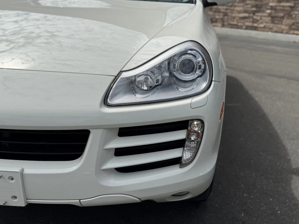 2009 Porsche 955/957 Cayenne - Image 13 of 31