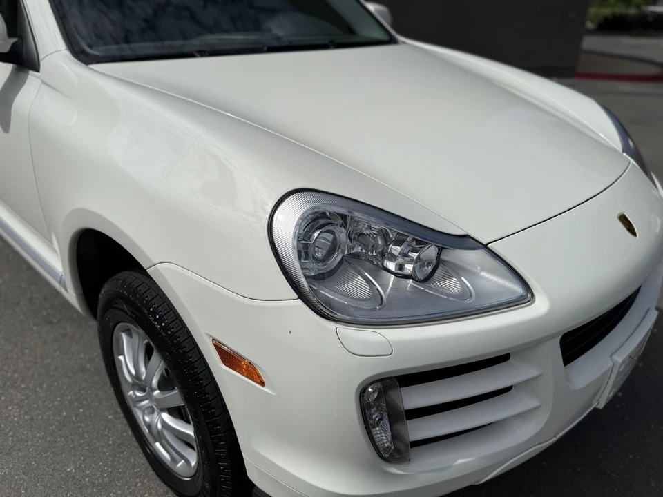 2009 Porsche 955/957 Cayenne - Image 10 of 31