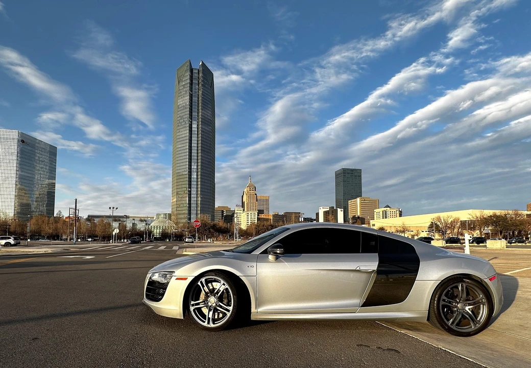 2010 Audi 42 R8 - Image 7 of 31